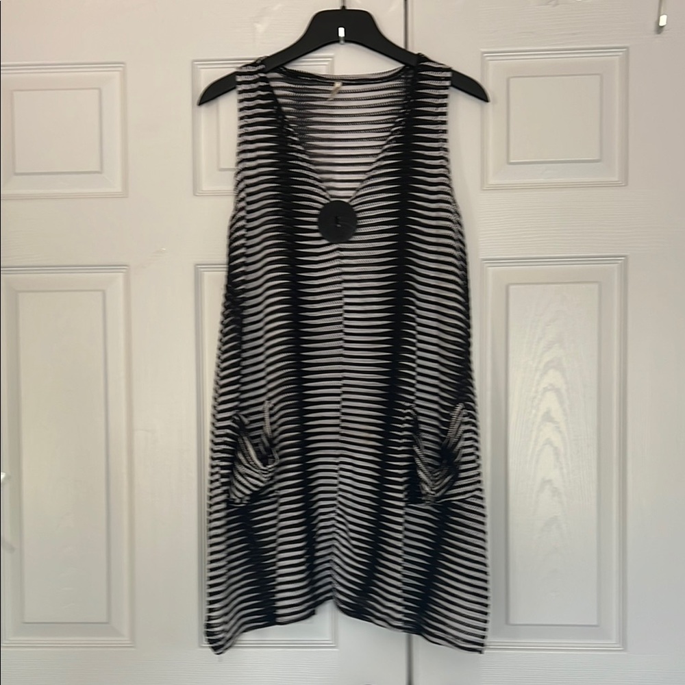 India Boutique Chic Black and White Striped Timeless Swim Coverup One Size